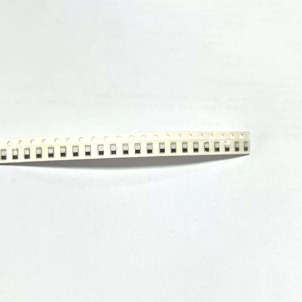 Keraamiline patch-antenn